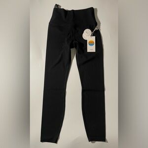 Vuori All The Feels Legging - Womens Size S / Black / NWT